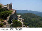The Castle of the Moors on the top of the rocky cliff. Sintra. Portugal (2016 год). Редакционное фото, фотограф Сергей Пристяжнюк (Serg Zastavkin) / Фотобанк Лори
