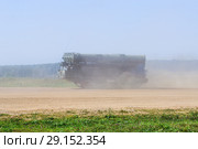 Пусковая установка 9А83 ЗРС С-300В (9A83 TELAR S-300V system). Международный военно-технический форум "Армия-2018". Полигон "Алабино" в Московской области. Редакционное фото, фотограф Алёшина Оксана / Фотобанк Лори