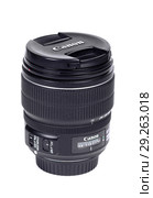 Lens Canon EF 15-85mm f/3.5-5.6 USM (2018 год). Редакционное фото, фотограф Art Konovalov / Фотобанк Лори