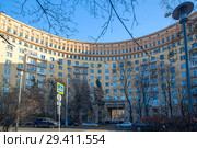 Москва. Дом архитекторов на Ростовской набережной. Фрагмент (2018 год). Редакционное фото, фотограф Татьяна Белова / Фотобанк Лори