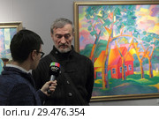 Балашихинский художник Алексей Алексеевич Рощин (2018 год). Редакционное фото, фотограф Дмитрий Неумоин / Фотобанк Лори