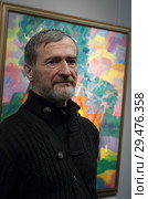 Балашихинский художник Алексей Алексеевич Рощин (2018 год). Редакционное фото, фотограф Дмитрий Неумоин / Фотобанк Лори