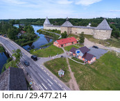 Касса и администрация на территории Ладожской крепости-музея (Старой Ладоги). Староладожская крепость. Ленинградская область (2018 год). Редакционное фото, фотограф Кекяляйнен Андрей / Фотобанк Лори