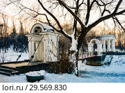 Россия. Екатеринбург. Харитоновский сад зимой. Знаковое известное место в городе. Стоковое фото, фотограф Сергеев Валерий / Фотобанк Лори