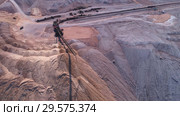 Conveyor console of the spreader during operation. Transportation of an empty rock to a dump. Стоковое видео, видеограф Андрей Радченко / Фотобанк Лори