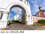 Holy-Varsonofievsky Pokrovo-Selischenskiy nunnery (2018 год). Стоковое фото, фотограф FotograFF / Фотобанк Лори