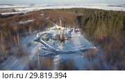 Ремонт нефтяной скважины зимой. Oil well repair in winter. Стоковое фото, фотограф Евгений Романов / Фотобанк Лори