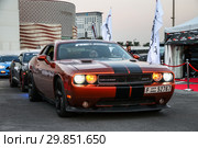 Dodge Challenger SRT (2018 год). Редакционное фото, фотограф Art Konovalov / Фотобанк Лори