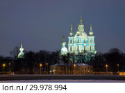 Смольная набережная. Воскресенский Смольный собор. Санкт-Петербург (2019 год). Редакционное фото, фотограф Александр Щепин / Фотобанк Лори