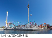 Grona Lund waterfront Stockholm (2016 год). Редакционное фото, фотограф EugeneSergeev / Фотобанк Лори