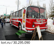 Самара. Масленица. Кофейбус № 1 (2019 год). Редакционное фото, фотограф Светлана Кириллова / Фотобанк Лори