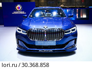 Alpina B7 LWB AWD (2019 год). Редакционное фото, фотограф Art Konovalov / Фотобанк Лори