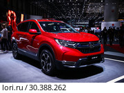 Honda CR-V (2019 год). Редакционное фото, фотограф Art Konovalov / Фотобанк Лори