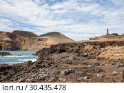 View on Capelinhos volcano and lighthouse on island Faial, Azores, Portugal (2012 год). Стоковое фото, фотограф Юлия Бабкина / Фотобанк Лори