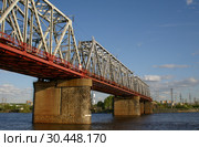 Пермь. Железнодорожный мост через реку Кама (2007 год). Стоковое фото, фотограф Дмитрий Щукин / Фотобанк Лори
