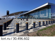 Новый международный аэропорт Платов. Ростов-на-Дону (2019 год). Редакционное фото, фотограф Алексей Гусев / Фотобанк Лори