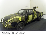 Автомобиль Москвич 234221 пикап (полноприводная версия) 2000 года выпуска на выставке старых и редких автомобилей (2018 год). Редакционное фото, фотограф Сергей Рыбин / Фотобанк Лори