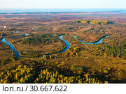 Село Русское Кубашево и река Большая Кокшага с высоты (2014 год). Стоковое фото, фотограф Евгений Горбунов / Фотобанк Лори