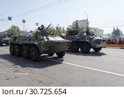 Город Владимир. 2019 год. Торжественный парад, посвященный Дню Победы, на площади 30-летия Победы. Редакционное фото, фотограф Михаил Котов / Фотобанк Лори