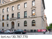 Manhattan School of Music offers Bachelor, Masters and DMA degrees in Music. Evening. New YorkCity (2019 год). Редакционное фото, фотограф Валерия Попова / Фотобанк Лори