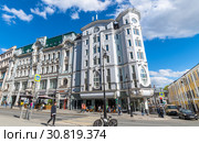 Moscow, Russia -May 4. 2019. House Sokolov on Myasnitskaya street. Landmark. Редакционное фото, фотограф Володина Ольга / Фотобанк Лори