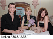Филипп Янковский, Ингебога Дапкунайте, Оксана Фандера (2010 год). Редакционное фото, фотограф Ольга Зиновская / Фотобанк Лори