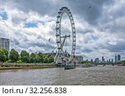 Лондонский глаз (London Eye). Лондон. Великобритания (2019 год). Редакционное фото, фотограф Сергей Афанасьев / Фотобанк Лори