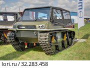 Международный авиационно-космический салон МАКС-2019. Гусеничный снегоболотоход Terranica Dreamtrack. Редакционное фото, фотограф Игорь Долгов / Фотобанк Лори
