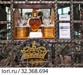 Винокурня Tullibardine. Деревня Блэкфорд. Шотландия. Великобритания (2019 год). Редакционное фото, фотограф Сергей Афанасьев / Фотобанк Лори