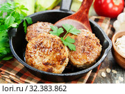 Котлеты с мясом, геркулесом и кабачком. Стоковое фото, фотограф Надежда Мишкова / Фотобанк Лори