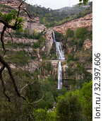 Waterfall in Sant Miquel del Fai (2018 год). Стоковое фото, фотограф Яков Филимонов / Фотобанк Лори