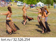 Russia, Samara, July 2019: an ethno-historical holiday with a reconstruction of the battle of Timur and Tokhtamysh in 1391. Dance of the Khan's Concubines. Редакционное фото, фотограф Акиньшин Владимир / Фотобанк Лори