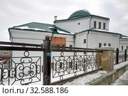 Здание городского магистрата Казани (1788 г.) на улице Баумана, 3. Республика Татарстан (2018 год). Редакционное фото, фотограф stargal / Фотобанк Лори