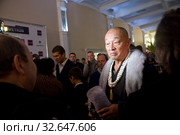 Знаменитый голливудский киноактер Кэри-Хироюки Тагава Cary-Hiroyuki Tagawa дает интервью в Москве (2013 год). Редакционное фото, фотограф Малышев Андрей / Фотобанк Лори