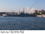 Корабль-разведчик "Иван Хурс" у причала в Севастопольском морском порту, Крым (2019 год). Редакционное фото, фотограф Николай Мухорин / Фотобанк Лори