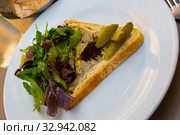 Delicious Pate en croute maison. Стоковое фото, фотограф Яков Филимонов / Фотобанк Лори