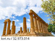 Temple of Hera Lacinia or Juno on highest rocky spur of the Valley of Temples (2019 год). Стоковое фото, фотограф Ирина Мойсеева / Фотобанк Лори