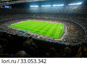 Football field and audience at stadium Nou Camp, Barcelona (2015 год). Редакционное фото, фотограф Яков Филимонов / Фотобанк Лори
