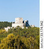 ruins of Rabi Castle, Czech Republic. Стоковое фото, фотограф Richard Semik / PantherMedia / Фотобанк Лори