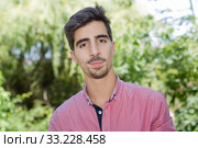 casual man. Стоковое фото, фотограф Rui Vale de Sousa / Smarterpix / Фотобанк Лори