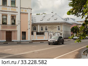 Ярославль. Гостиница "Купцов дом" (2017 год). Редакционное фото, фотограф Бурмистрова Ирина / Фотобанк Лори