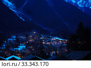 Chamonix village and Brevent mountain night view (2019 год). Стоковое фото, фотограф Сергей Новиков / Фотобанк Лори