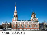 Вознесенско-Феодосиевская церковь в городе Перми приход Вознесения Господня Пермской епархии Русской православной церкви, купеческая церковь (2020 год). Стоковое фото, фотограф Юрий Карачев / Фотобанк Лори