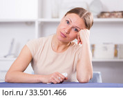 Woman concentrating on work on laptop. Стоковое фото, фотограф Яков Филимонов / Фотобанк Лори