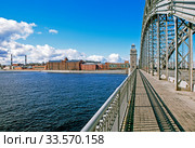 Мост Большеохтинский (Императора Петра Великого). Санкт-Петербург (2020 год). Редакционное фото, фотограф Сергей Афанасьев / Фотобанк Лори