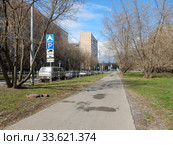 Сахалинская улица. Район Гольяново. Город Москва (2020 год). Редакционное фото, фотограф lana1501 / Фотобанк Лори