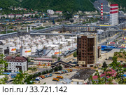 Краснодарский край, Туапсе, нефтеперерабатывающий завод ОАО "Роснефть" (2020 год). Редакционное фото, фотограф glokaya_kuzdra / Фотобанк Лори
