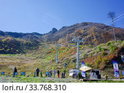 The terminal station of the Strela cableway at an altitude of 1600 meters above sea level (2019 год). Редакционное фото, фотограф Александр Карпенко / Фотобанк Лори