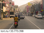 Утро на Colombo Rd. Курунегала, Шри-Ланка Colombo Rd (2020 год). Редакционное фото, фотограф Виктор Карасев / Фотобанк Лори