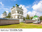 Nicolo-Vyazhishchsky monastery in Novgorod, Russia (2019 год). Редакционное фото, фотограф FotograFF / Фотобанк Лори